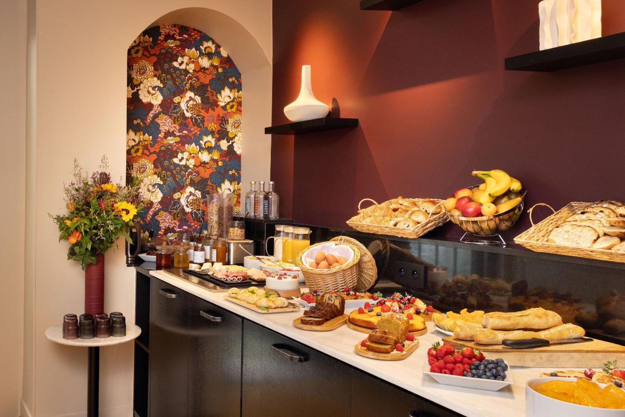 Mayflower Opera Hotel 4*